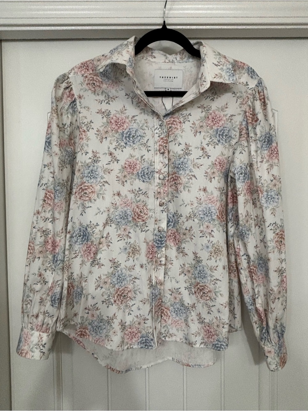 The Shirt by Rochelle Behrens Cream Floral Button-Down with Pink & Blue Blooms